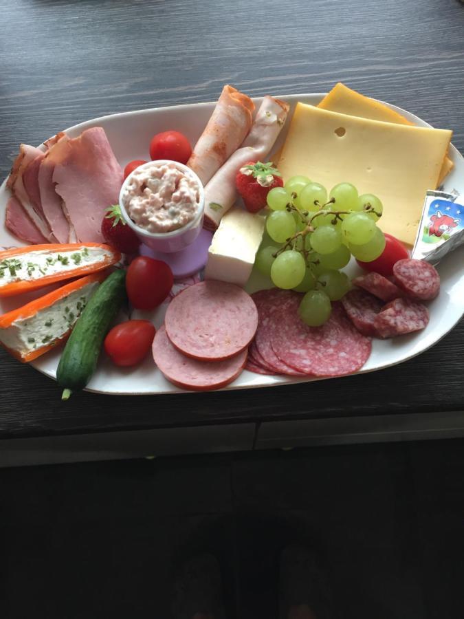 T Pleintje * Neerpelt